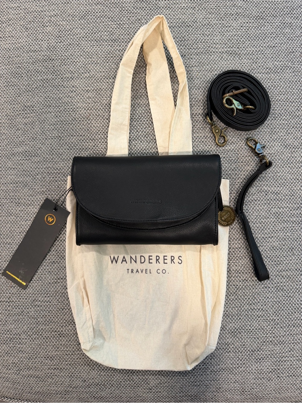 Wanderers Travel Co Genoa Black Leather Crossbody Wristlet BNWT